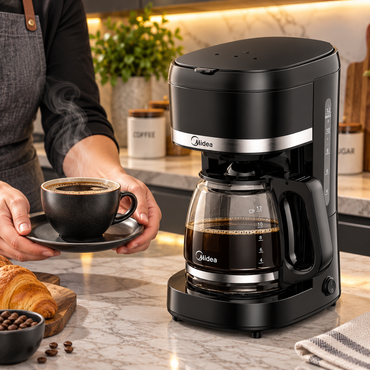 Coffee Maker Midea 12 Tazas  Filtro MCD12MWCK Negra - imagen 4